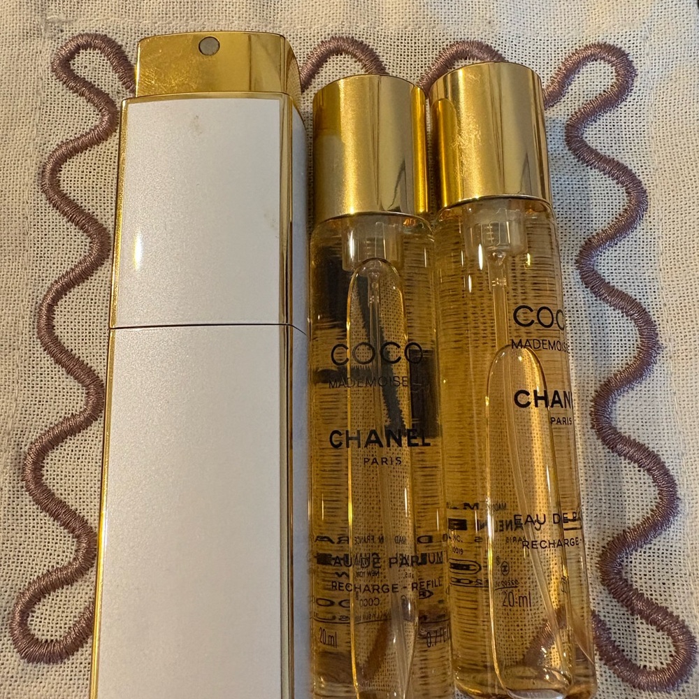 CHANEL Coco Mademoiselle Travel Set with Gold Accents